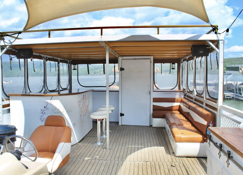 Above Deck - 50ft pontoon boat yacht Above Deck - 50ft pontoon boat yacht