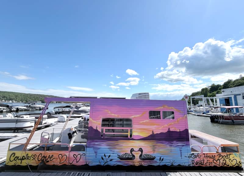 Couples Cove | The Greenwood Lake Experience | VIP Experience Couples Cove | The Greenwood Lake Experience | VIP Experience